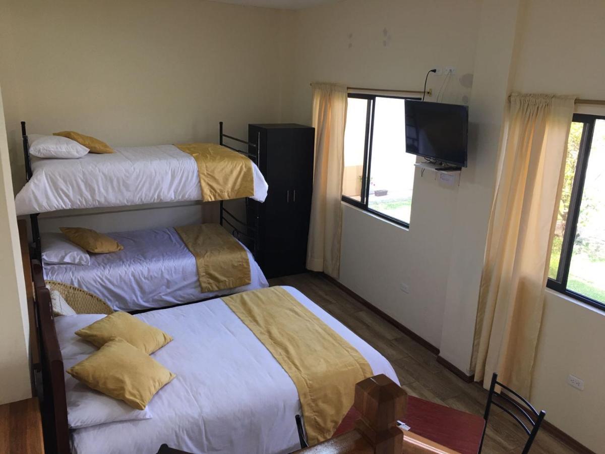 Tababela Airport B&B Dış mekan fotoğraf