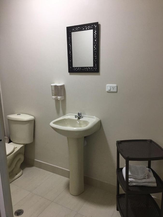 Tababela Airport B&B Dış mekan fotoğraf