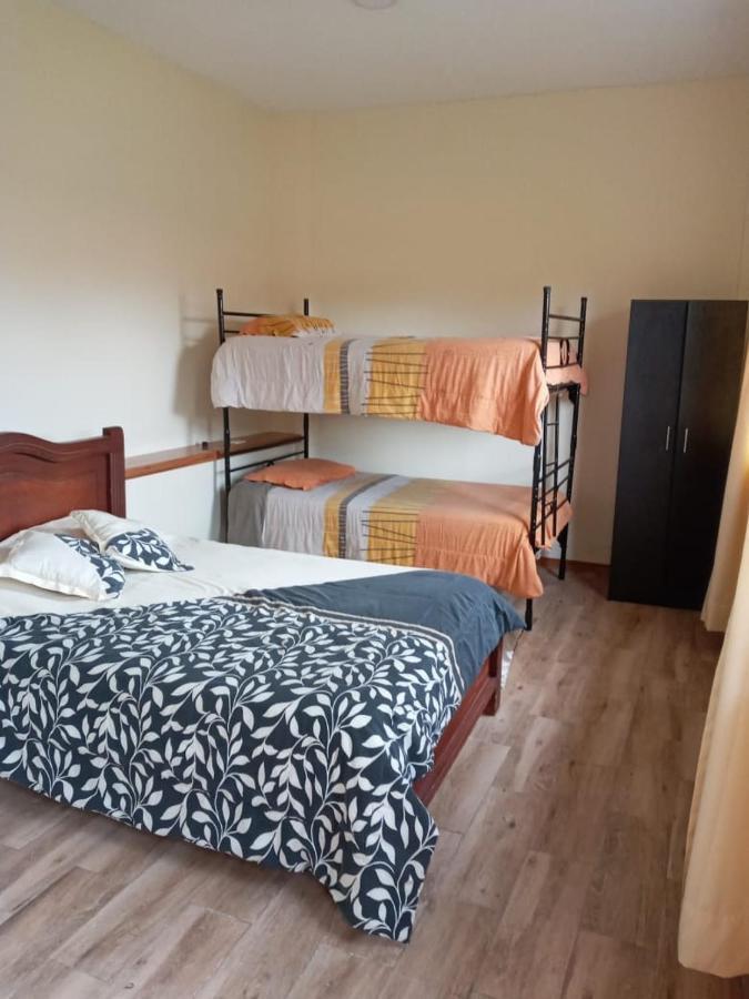 Tababela Airport B&B Dış mekan fotoğraf